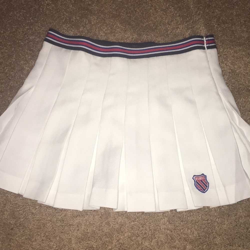 Skirt- short,white, blue